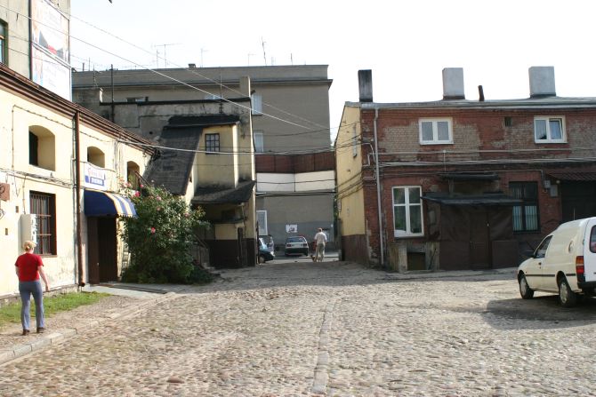 LG_032_plac targowy.jpg